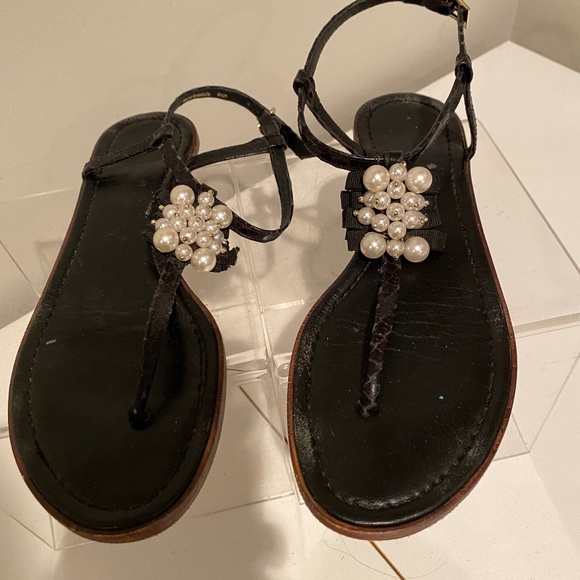 Kate Spade black leather thong sandal with pearl embellishment size 8 - Picture 1 of 7